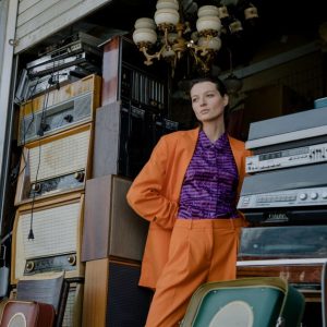 Thrifting Vintage Fashion Without the Musty Mistakes: A Beginner’s No-Fail Plan